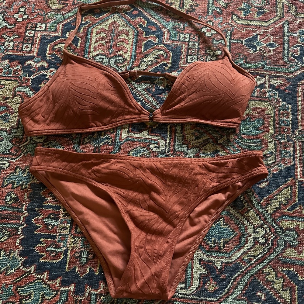 Roxy bikini swimsuit!